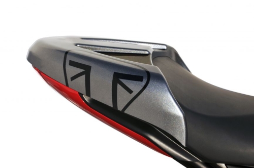 Μονόσελο Trident 660 Ermax 2021-2022 Triumph Μαύρο Άβαφο Πλαστικό
